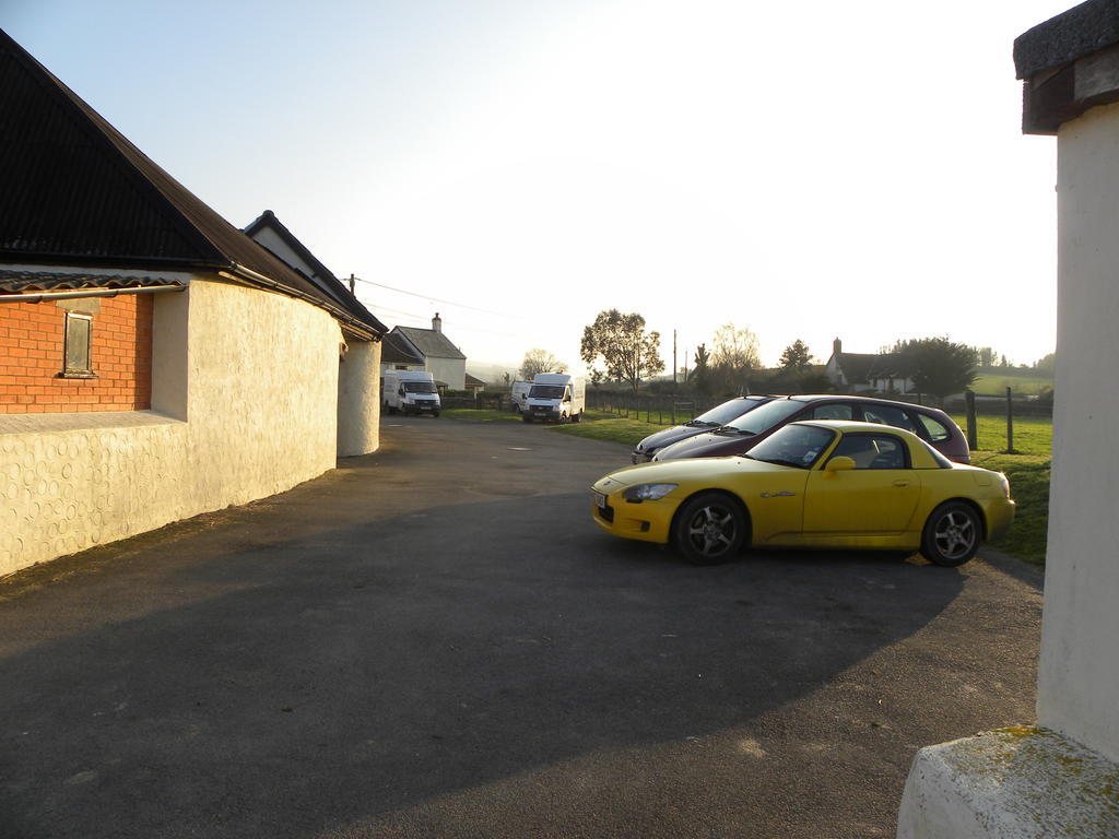 Court Farm Holiday Bungalows Ltd Watchet Exterior foto